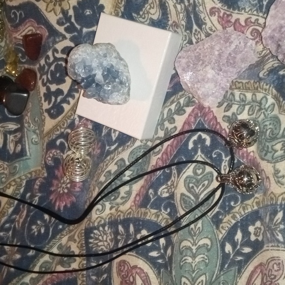 Raw Crystal mystery bundle! - Picture 4 of 4